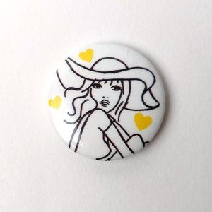 Round Button Pin - Woman Illustration Feminine Hat Yellow Hearts